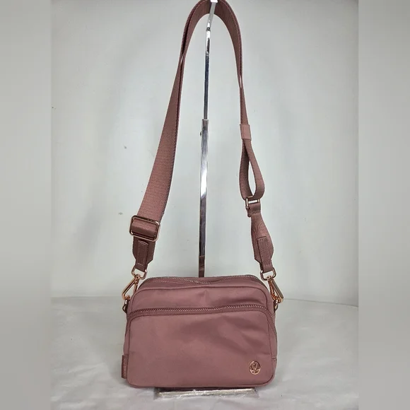 lululemon athletica Red Clay/sheer Oak Copper Hardware Crossbody Camera Bag - Picture 2 of 11